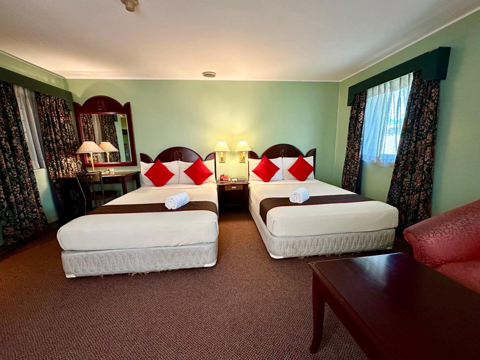 Palladium Suites Hotel Cebu Ngoại thất bức ảnh